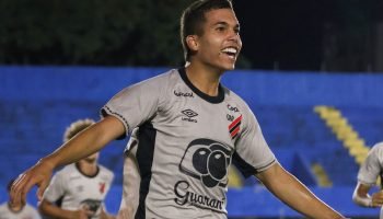 Athletico-comemora-copinha