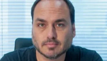 Bolsonaro-Carlos-300x156-1