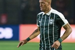 Breno-Lopes-Coritiba.jpg