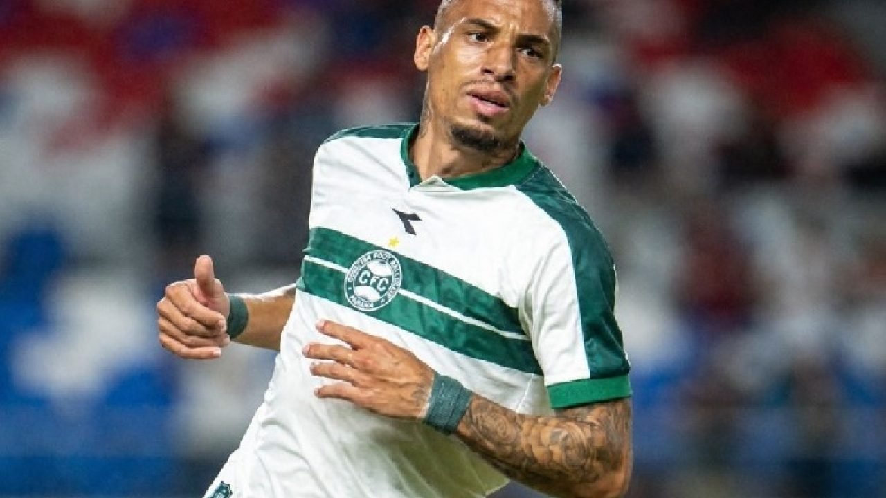 Breno-Lopes-Coritiba.jpg