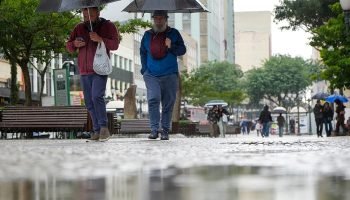 Chuva-em-Curitiba.jpg