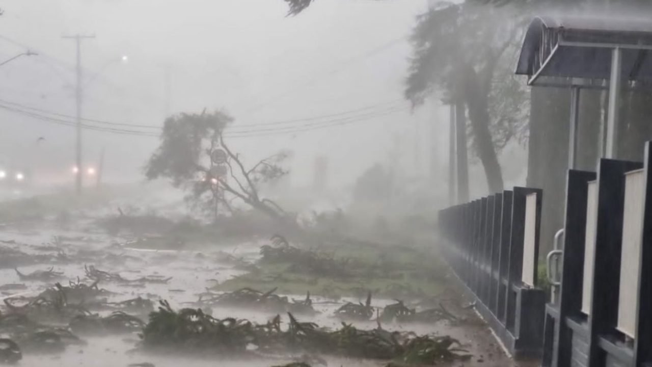 Ciclone-bomba-Parana-Divulgacao-Corpo-de-Bombeiros