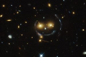 Cluster-sorriso-galaxia.jpg