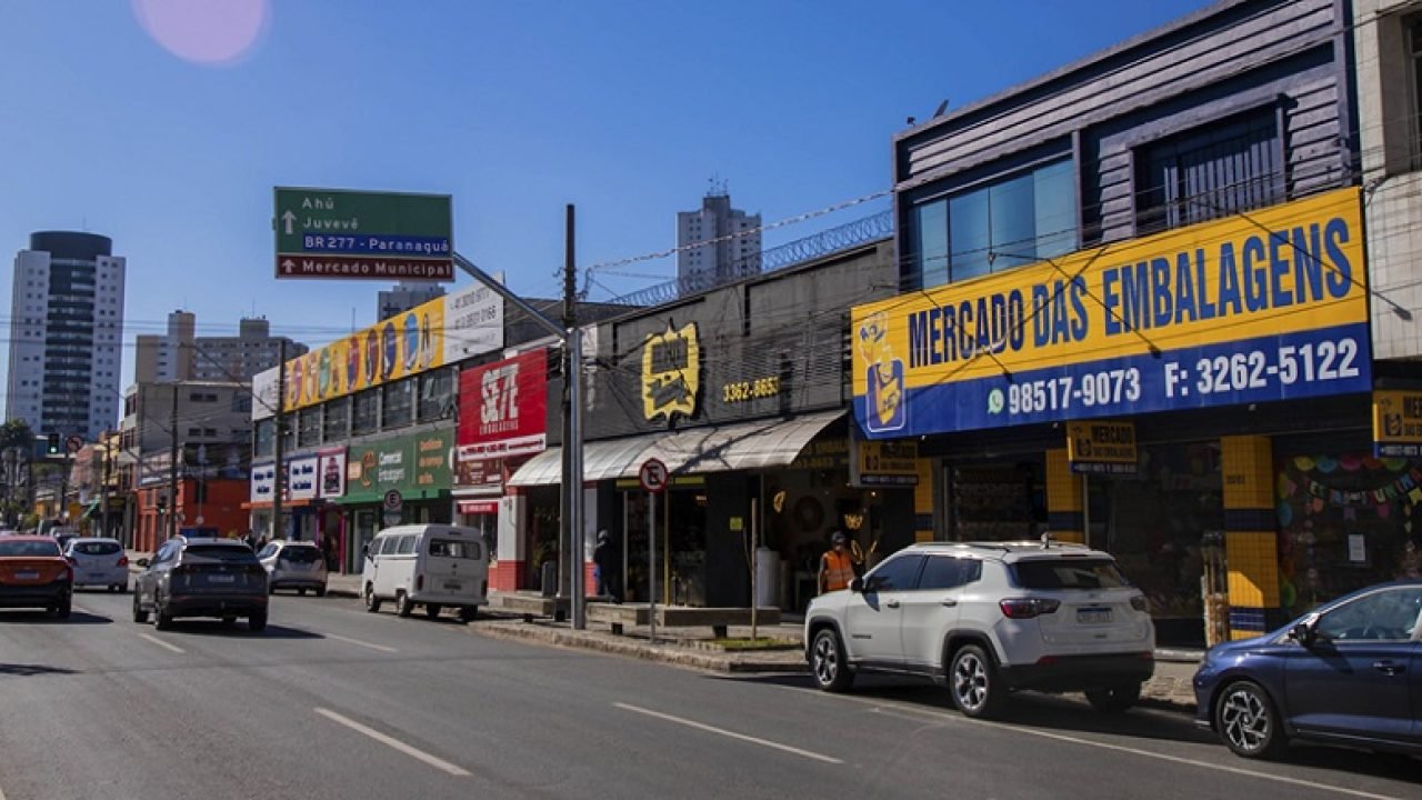 Comercio-Curitiba.jpg
