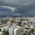 Curitiba-chuva.jpg