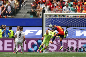 Espanha-derrota-a-Austria-e-garante-vaga-nas-oitavas-sem-sofrer-gols-na-Copa-do-Mundo