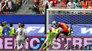 Espanha-derrota-a-Austria-e-garante-vaga-nas-oitavas-sem-sofrer-gols-na-Copa-do-Mundo