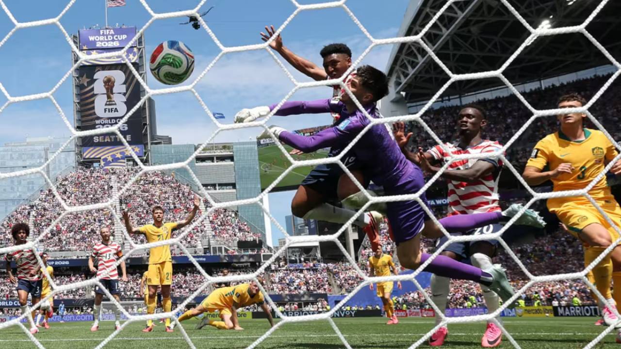 Com gols de Cameron Burgess (contra) e Alexander Freeman, os norte-americanos su