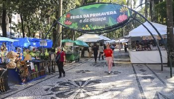 Feirinha-da-Primavera.jpg