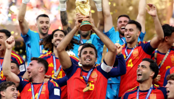 Ferran-Torres-decide-na-prorrogacao-e-leva-a-Espanha-ao-bicampeonato-mundial-