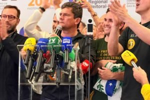 Filipe-Barros-Sergio-Moro-Paulo-Melo-e-Deltan-Dallagnol-1024x768.jpg