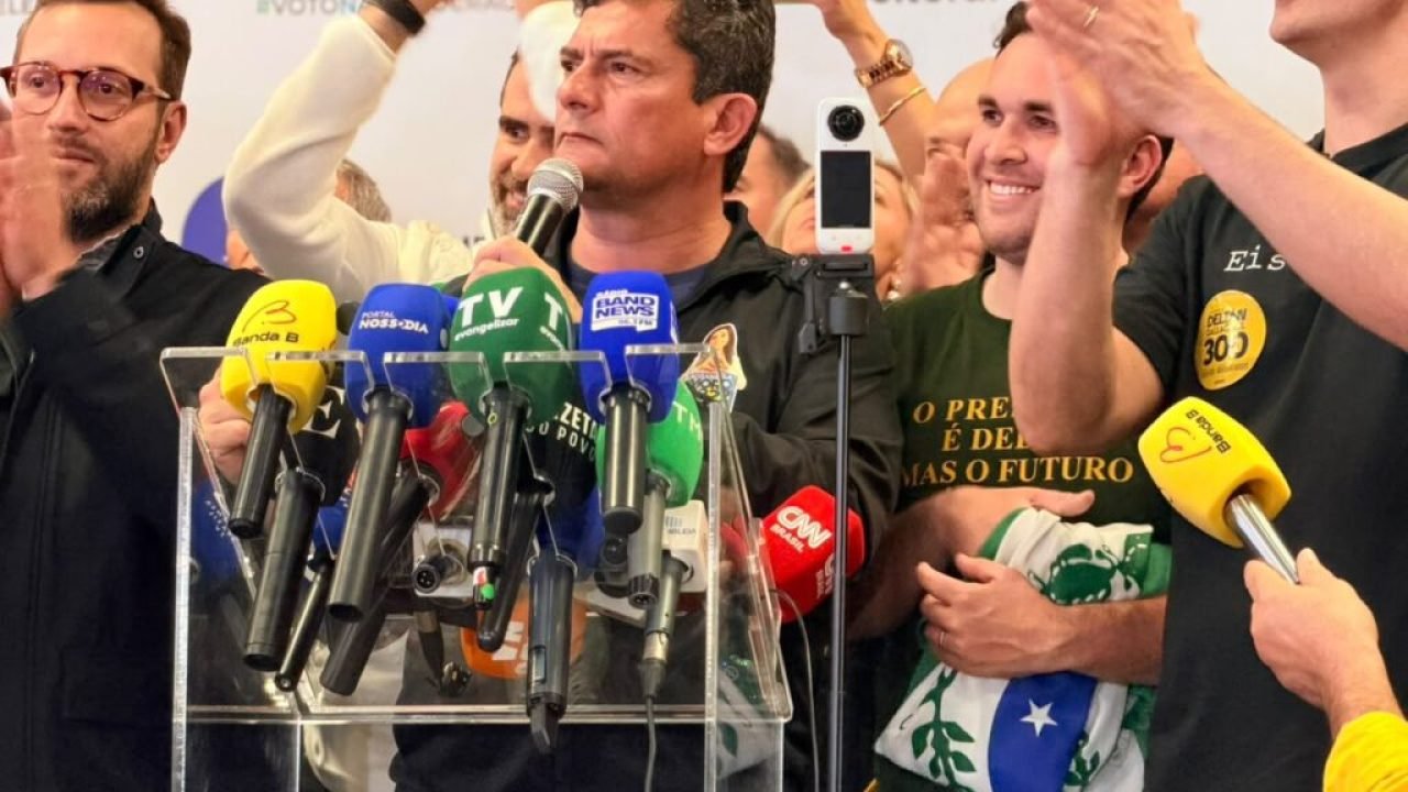 Filipe-Barros-Sergio-Moro-Paulo-Melo-e-Deltan-Dallagnol-1024x768.jpg