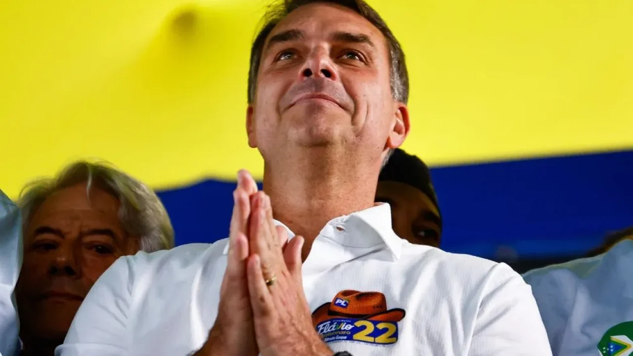 Flavio-Bolsonaro