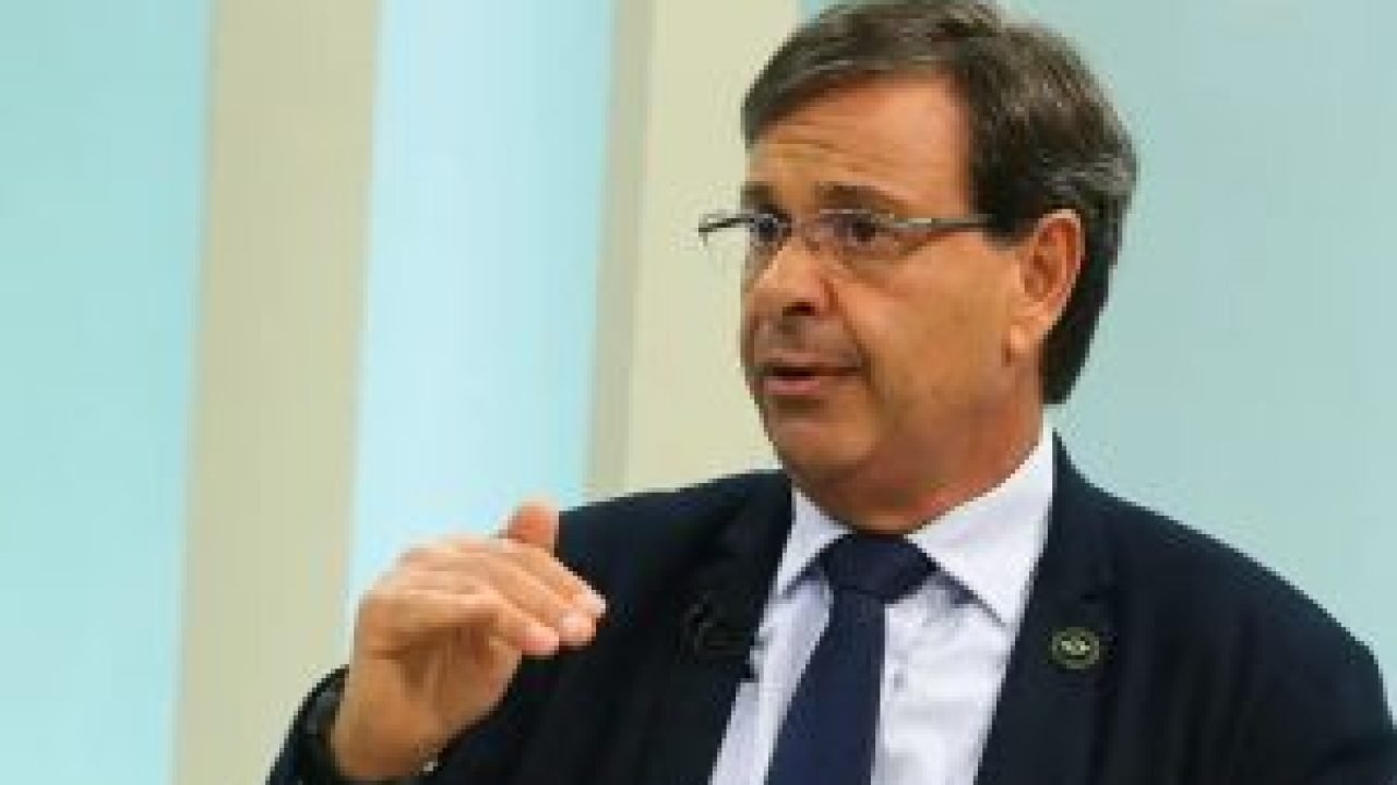 Gilson-Machado-300x188-1