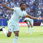 Mbappe-lidera-a-vitoria-da-Franca-sobre-Marrocos-e-coloca-os-Bleus-na-semifinal