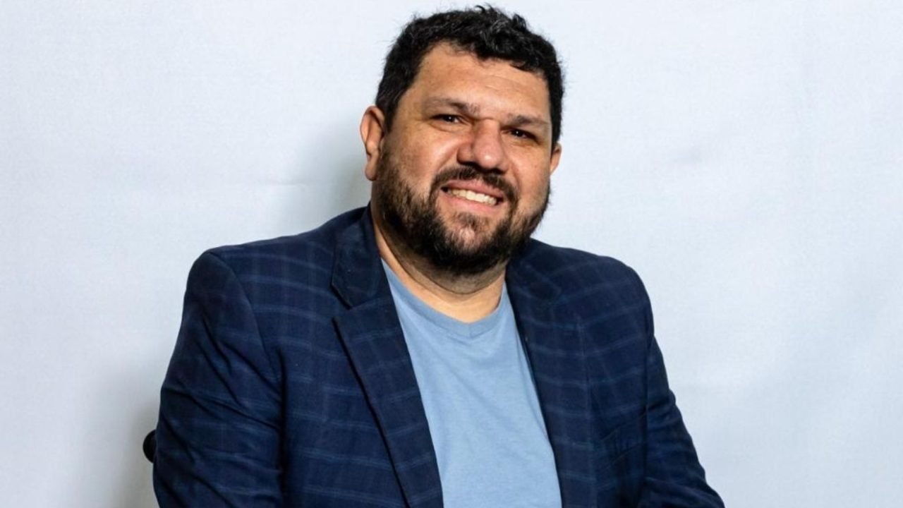 Oswaldo-Eustaquio-candidato-Reproducao-Facebook-Oswaldo-Eustaquio