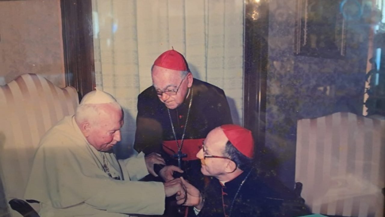 Papa-Joao-Paulo-e-Dom-Pedro-Fedalto.jpg