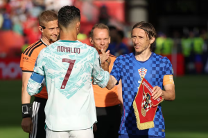 Portugal-confirma-favoritismo-historico-e-bate-a-Croacia-por-2-a-1