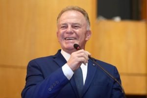 Renato-Casagrande-candidato-ao-Senado-pelo-Espirito-Santo