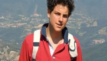 Foto: 1 de 1 A relíquia ex corpore do beato Carlo Acutis está em peregrinação na