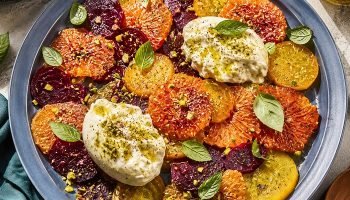 Salada-de-Beterraba-Assada-Toranja-Brulee-e-Burrata.jpg