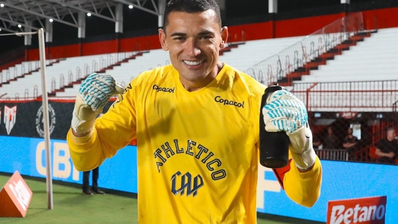 Santos.jpg