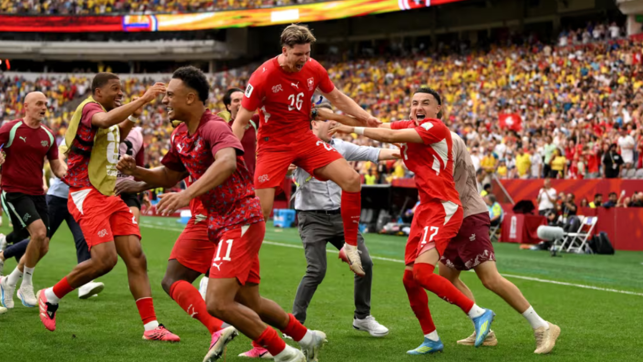 Suica-supera-a-Colombia-nos-penaltis-e-volta-as-quartas-de-final-da-Copa-apos-72-anos