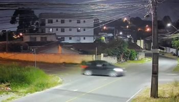 O suspeito não foi localizado (Foto: Reprodução/Câmera de Segurança)