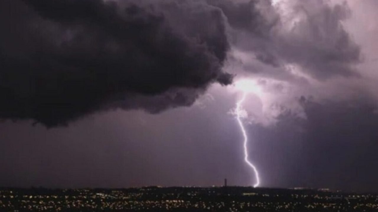 Tempestade-com-raio.jpg