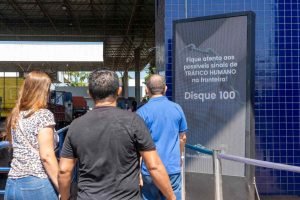 Trafico-humano-receita-federal-Foto-Marcos-Labanca-16