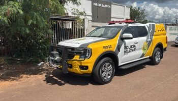 Homem é atacado com faca em Interlagos, Cascavel, e sofre ferimentos — Foto: Hom