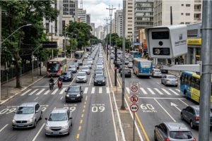 Foto: Adeus abordagem: câmeras inteligentes no trânsito já multam motoristas sem