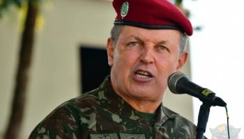 Foto: Exército amplia vigilância digital e mira até familiares de militares em n