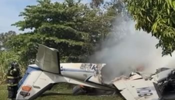 URGENTE: Avião de pequeno porte cai em Marília/SP; VEJA VÍDEO — Foto: URGENTE: A