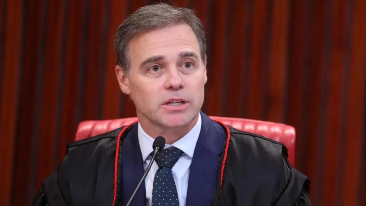 BOMBA: Jaques Wagner era ‘interlocutor relevante’ do Master, aponta André Mendon