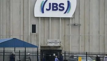 JBS muda estrutura que atende exportações para a China — Foto: JBS muda estrutur