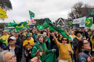 Foto: Publicações nas redes sociais divulgam ato do “Acorda Brasil” em Curitiba