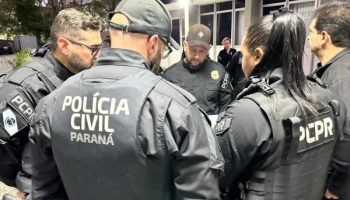 Polícia Civil prende autores de furto de veículo em Curitiba — Foto: Governo do