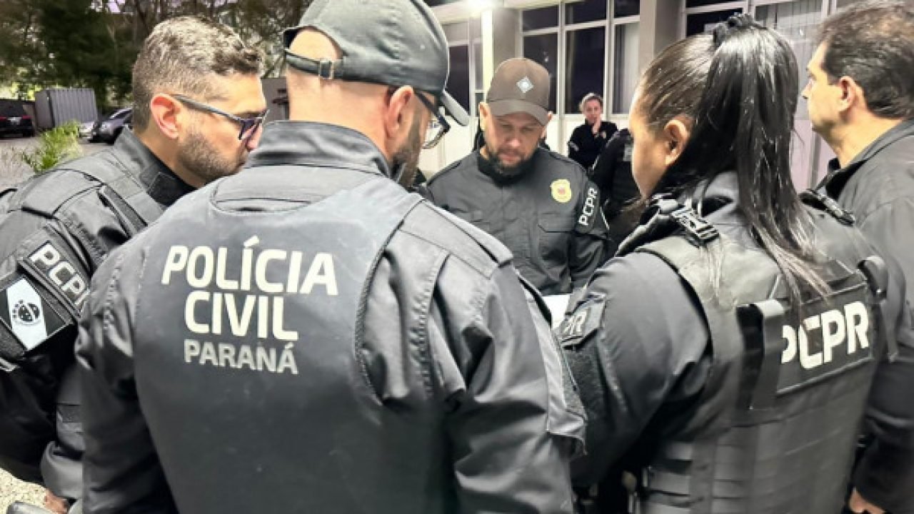 Polícia Civil prende autores de furto de veículo em Curitiba — Foto: Governo do