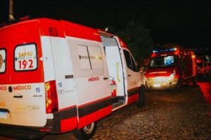Adolescente atingida por agressão recebida atendimento do Samu após chegar tarde