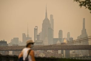 afp-20260716-c2ec86m-v1-highres-airqualityfromcanadianwildfires