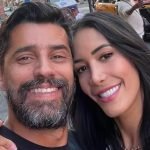 Foto: 1 de 1 Alberto Cowboy e a esposa, a psicóloga Priscila Monroy - Foto: Repr