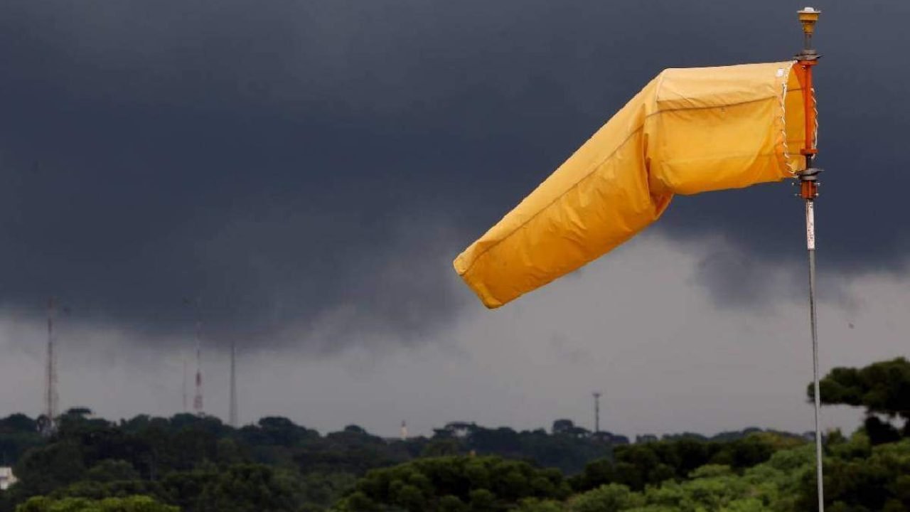 Alerta de tempestade no Paraná — Foto: Foto: Gilson Abreu/AEN