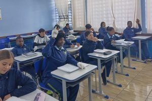 alunos-na-sala-de-aula.jpg
