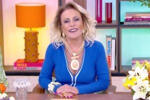 Foto: 1 de 1 Imagem colorida de Ana Maria Braga no estúdio do Mais Você - Metróp