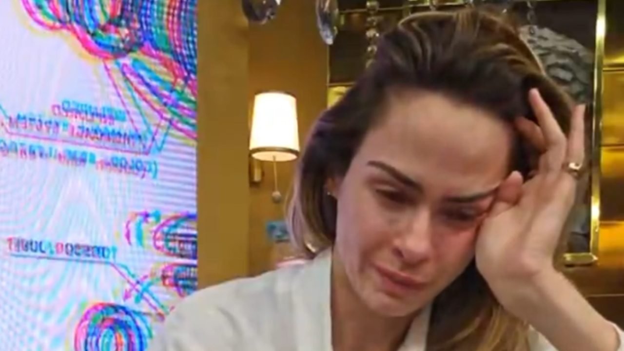 Ana Paula Renault chora no Raio-X desta segunda-feira (20/4) no BBB 26 — Foto: 1