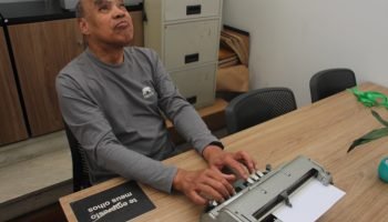 Seção Braille da Biblioteca Pública do Paraná — Foto: Governo do Paraná