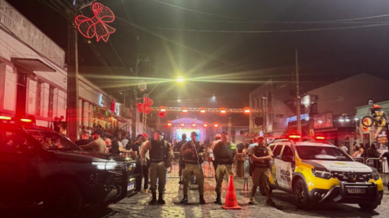 PMPR garante segurança em shows de Réveillon em Antonina — Foto: Governo do Para