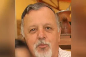 Antônio Carlos de Mário foi fundador do Studio Carlos De Mário de Fotografia — F