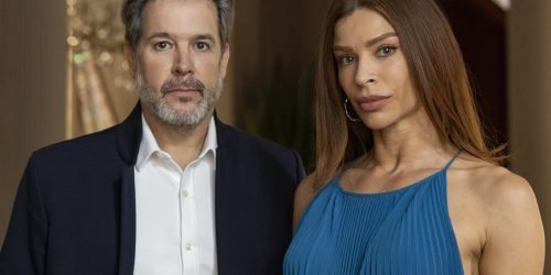 Imagem colorida de Murilo Benício e Grazi Massafera posando para fotos da — Foto